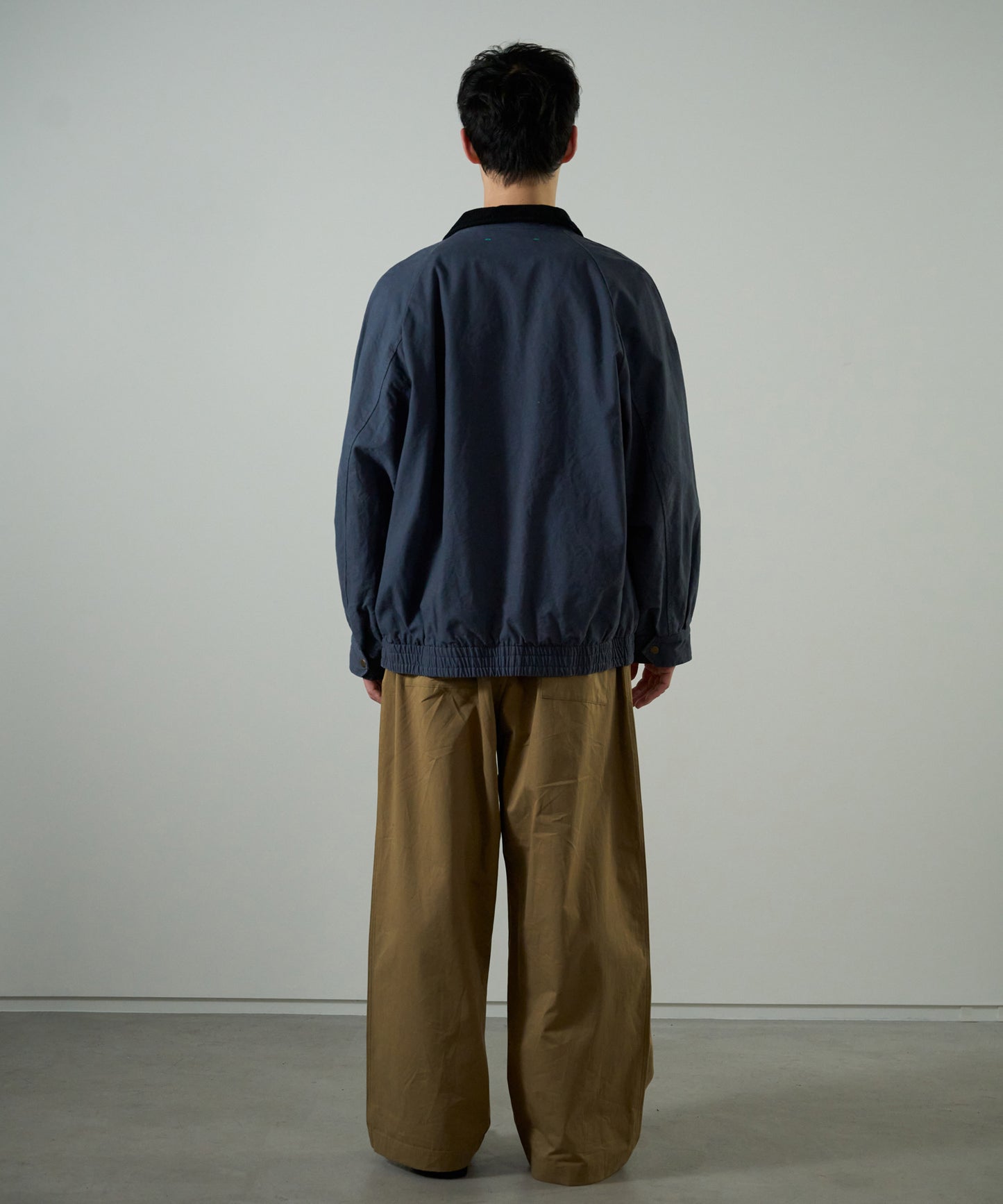 モデル 178cm / 着用 Lサイズ