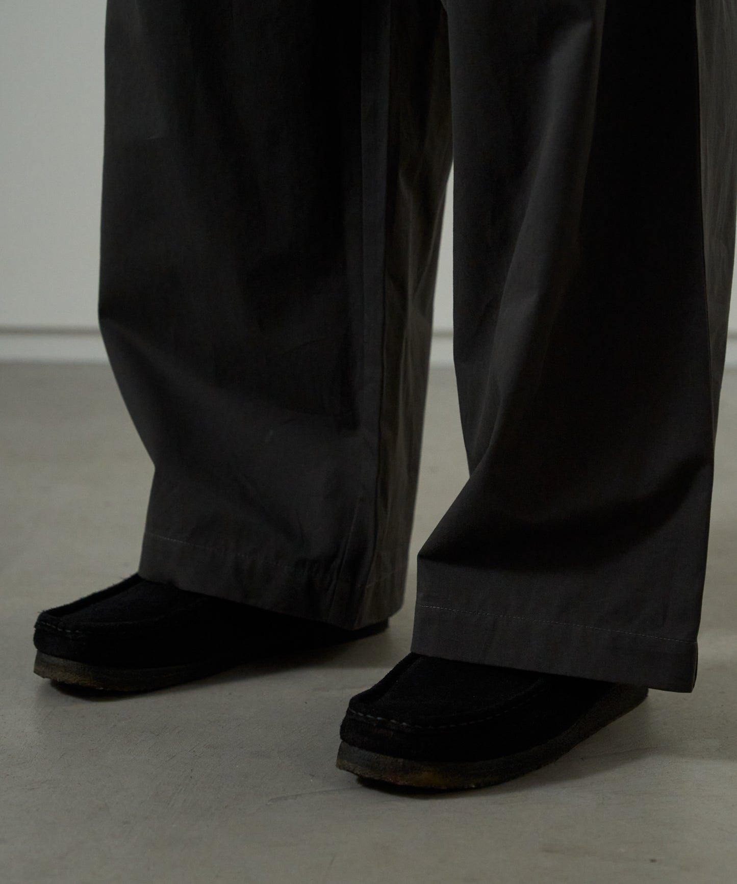 Cotton Easy-Fit Wide Pants