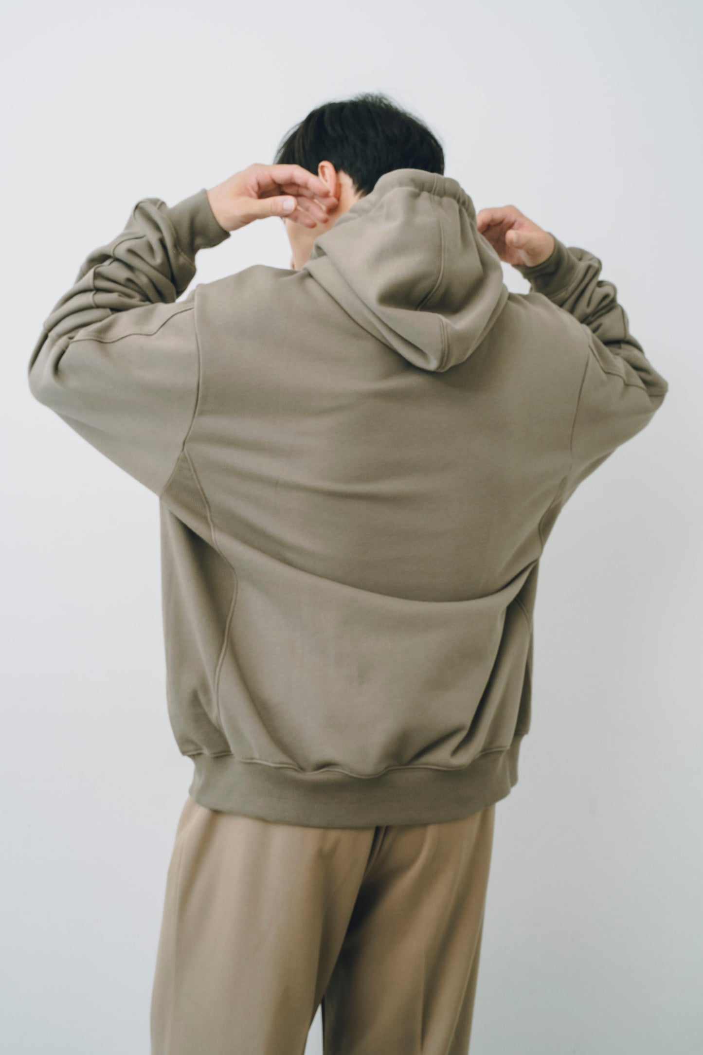 【25AW新作】French Terry Logo Embroidered Pullover Hoodie -CVC裏毛ロゴ刺繍プルオーバーフーディ-