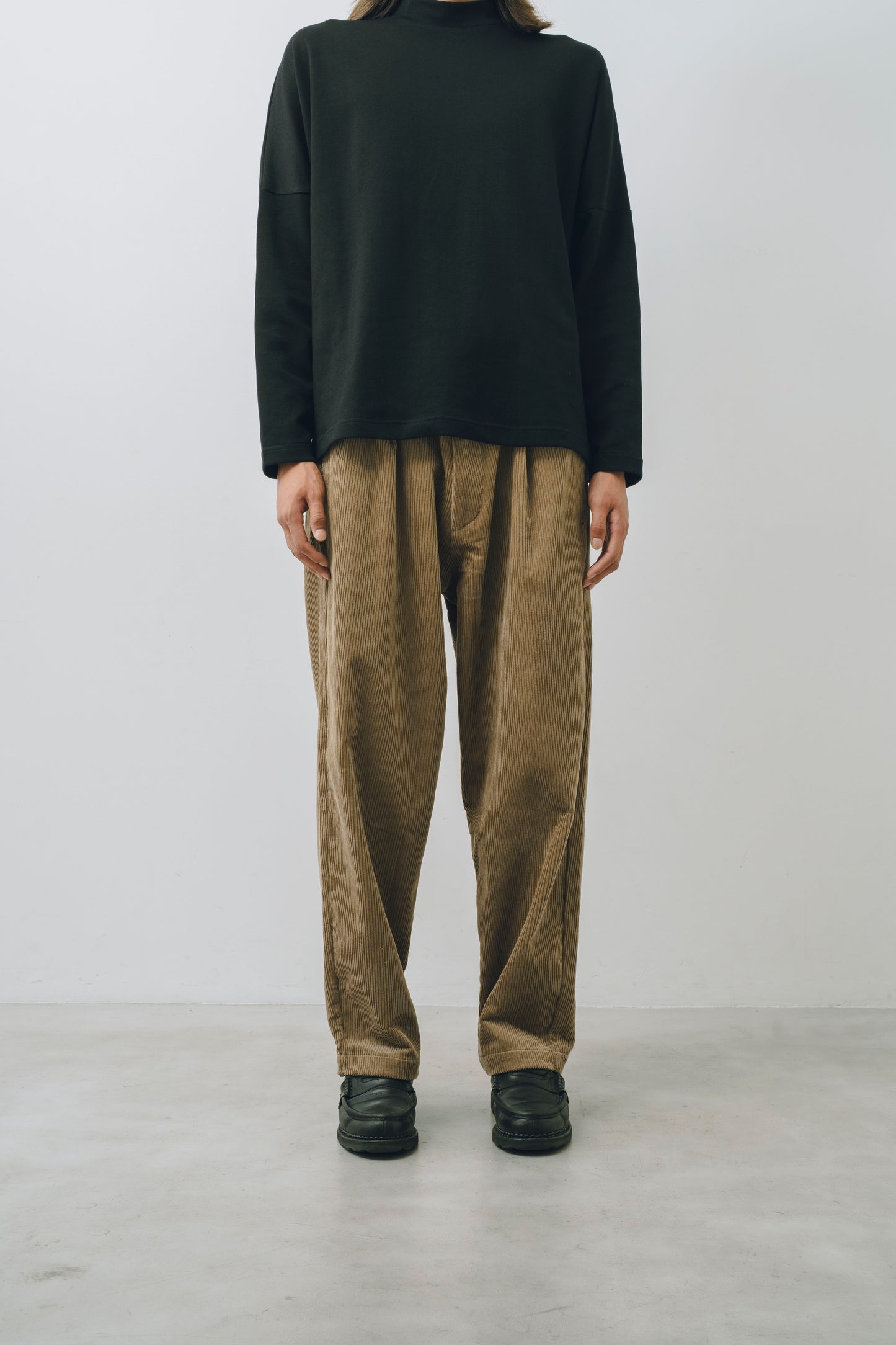 【25AW新作】Corduroy Tuck Wide Tapered Pants -コーデュロイタックワイドパンツ-