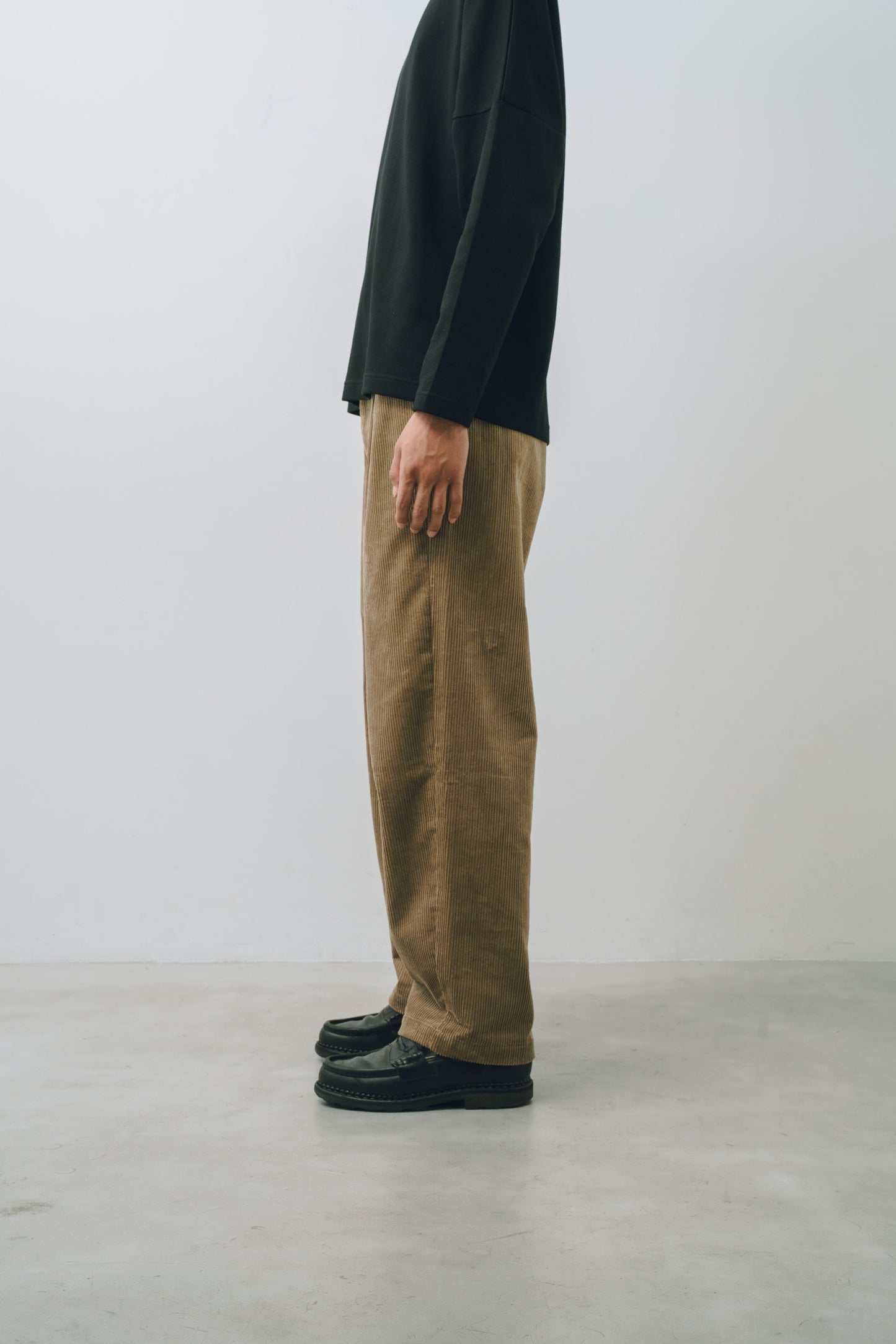 【25AW新作】Corduroy Tuck Wide Tapered Pants -コーデュロイタックワイドパンツ-