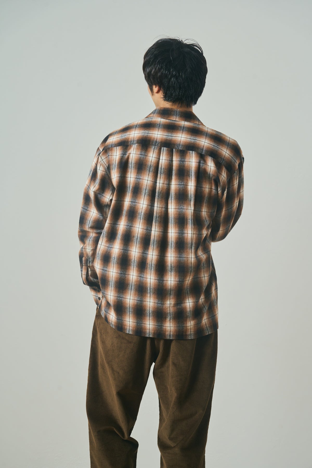 モデル 181cm / 着用 Lサイズ