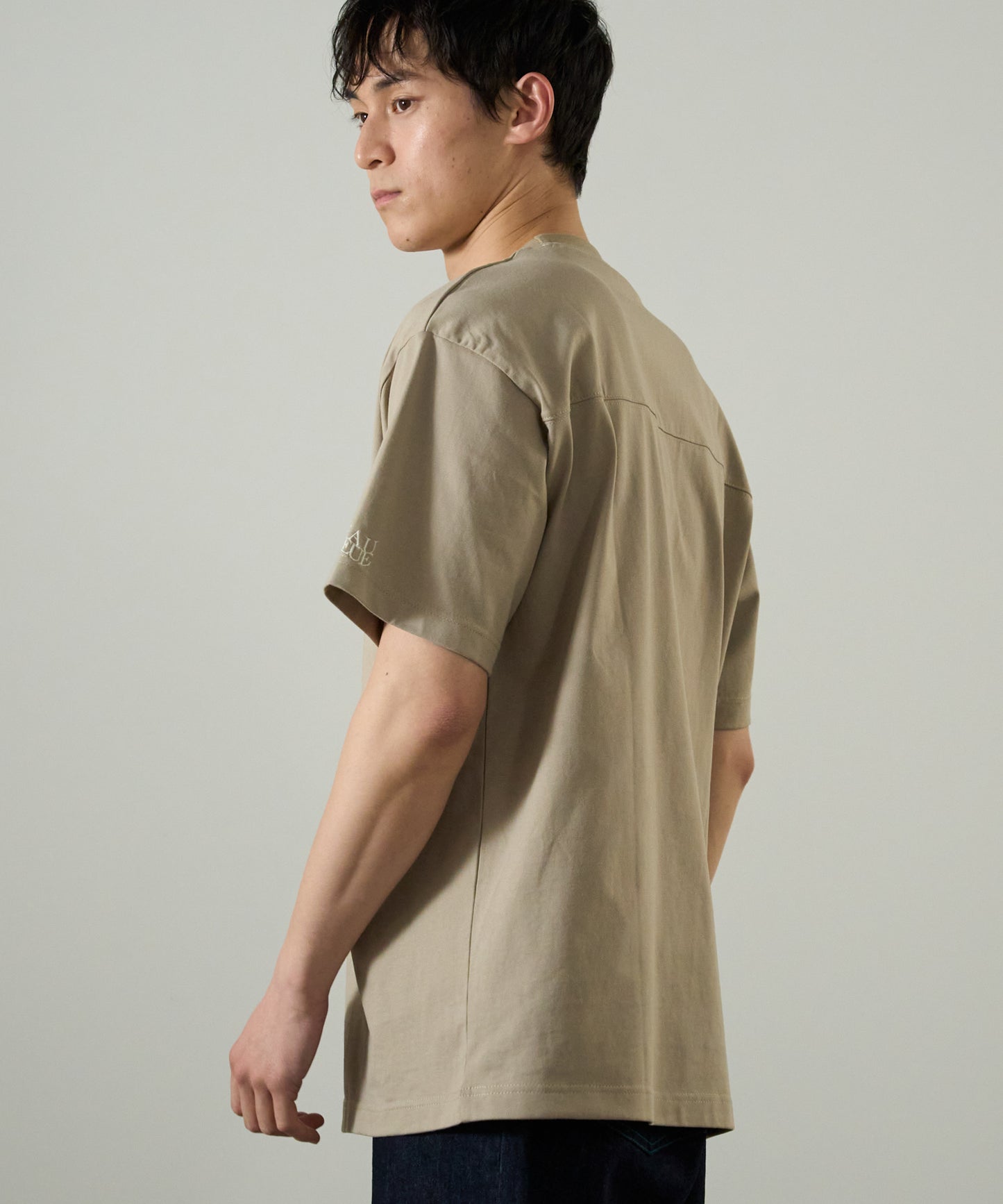 モデル 178cm / 着用 Lサイズ