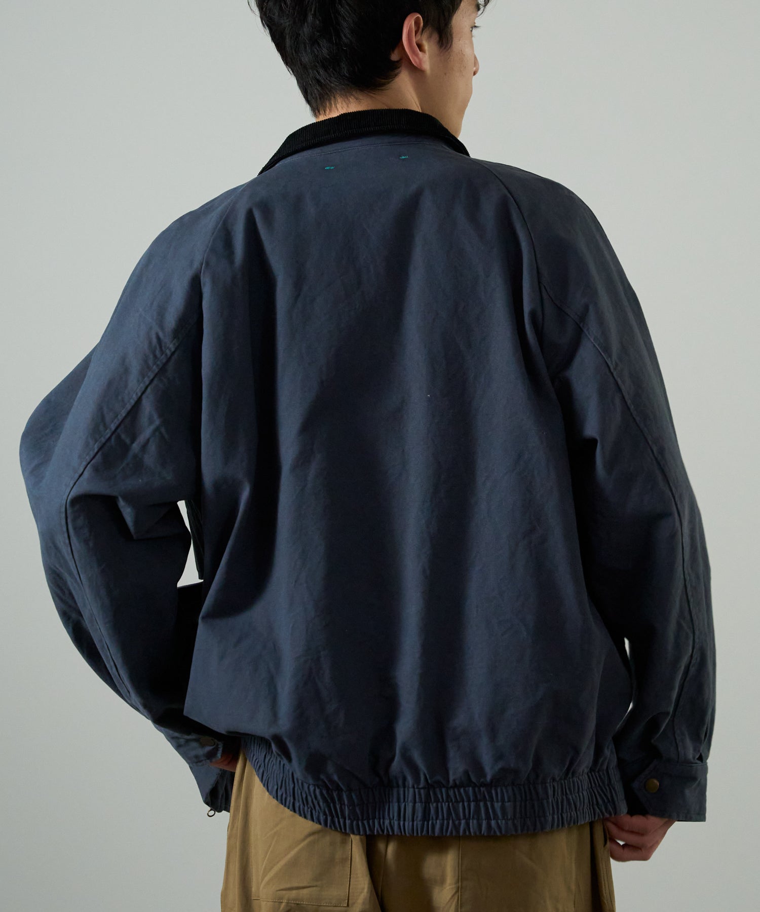 モデル 178cm / 着用 Lサイズ