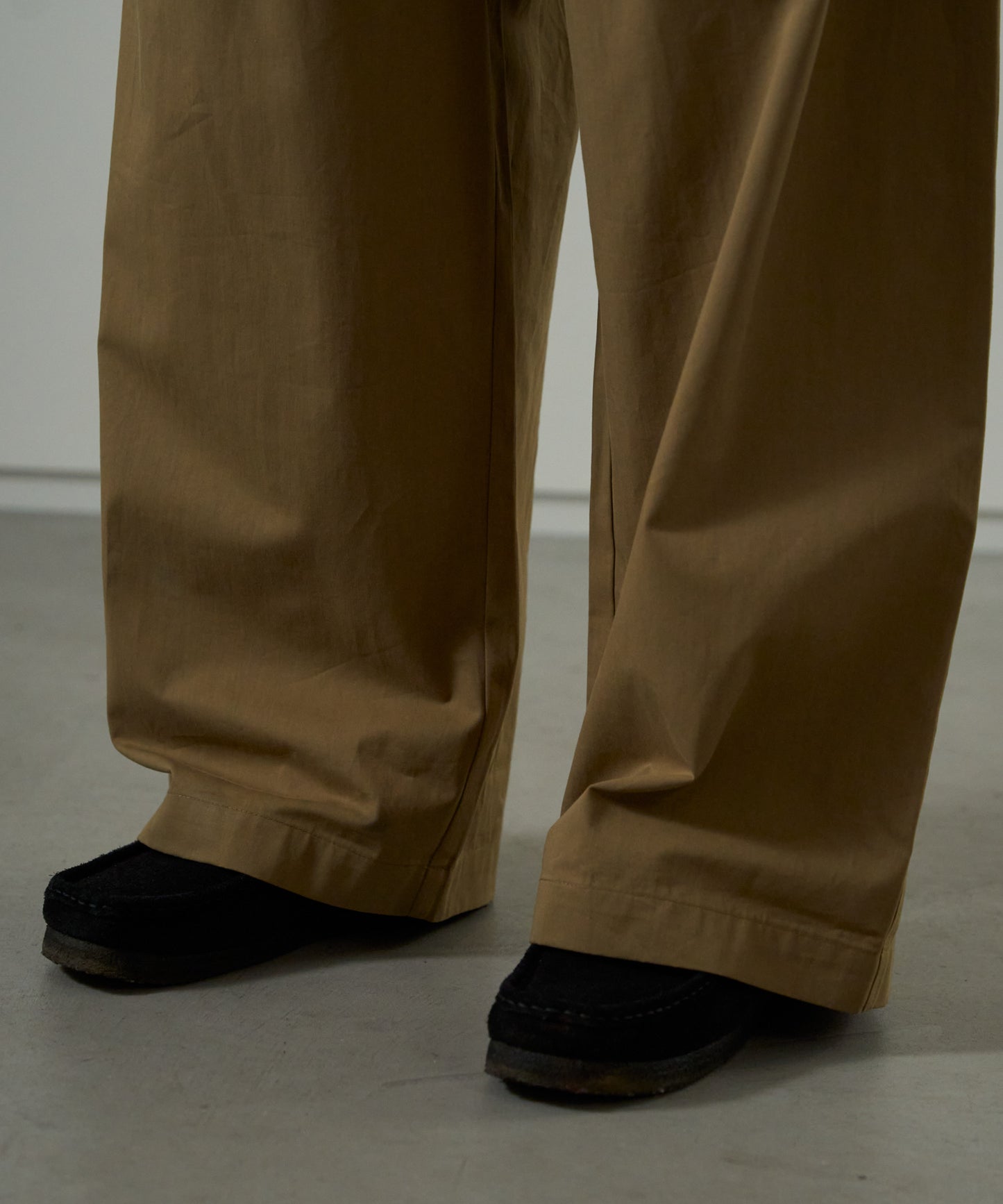 Cotton Easy-Fit Wide Pants