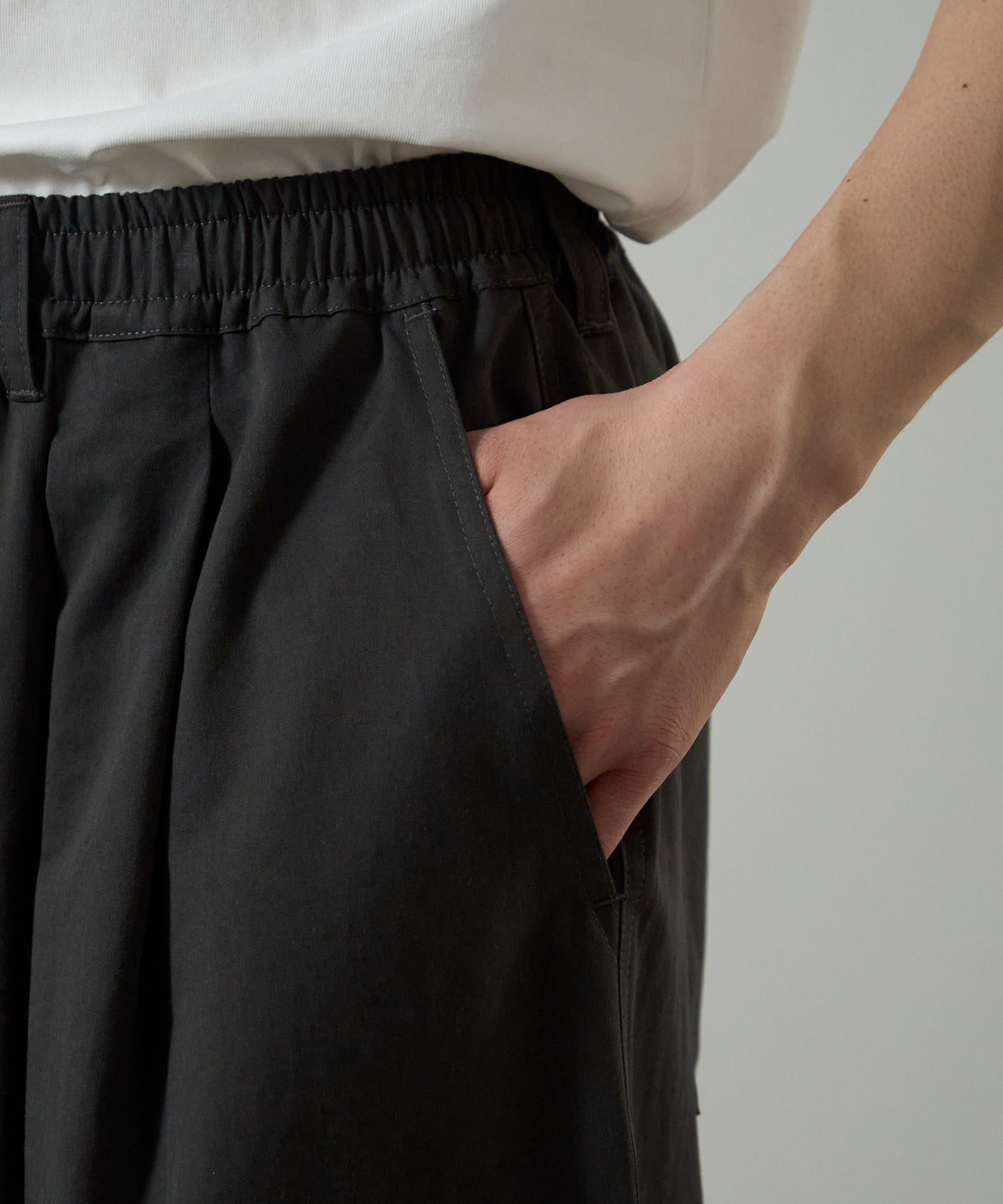 Cotton Easy-Fit Wide Pants