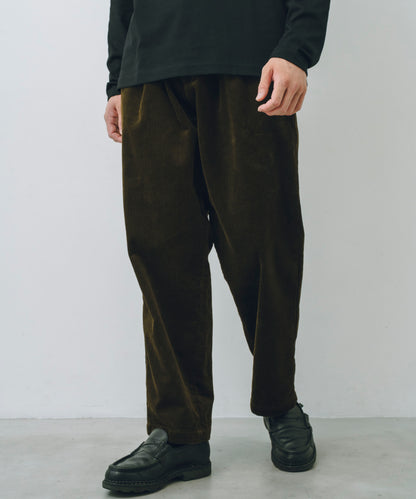 Corduroy Tuck Wide Tapered Pants