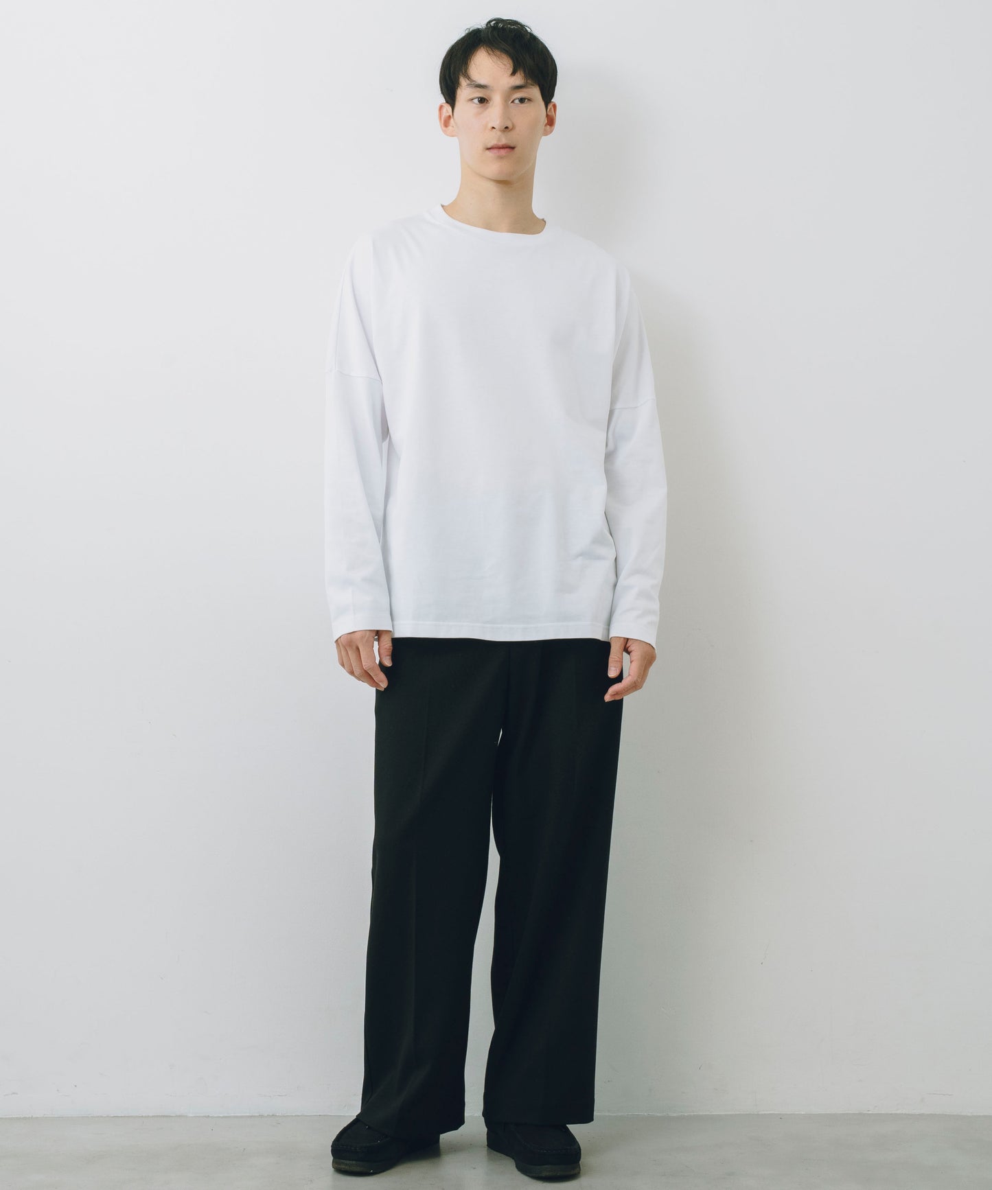 Wool-Blend Twill Tuck Wide Slacks