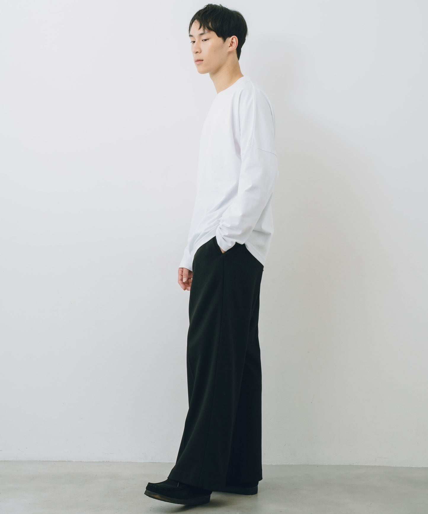 Wool-Blend Twill Tuck Wide Slacks